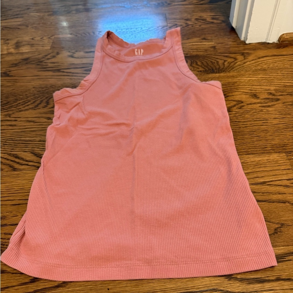 GAP Ribbed Tank in Salmon